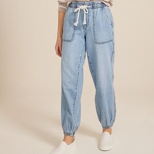 Maurices Light Blue Ankle & Cropped Jeans